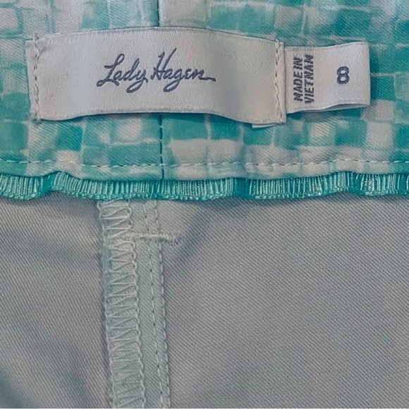 Lady Hagan Size 8 Calypso Tiled 10” Short in Mint Icy Golf Short - Picture 3 of 3